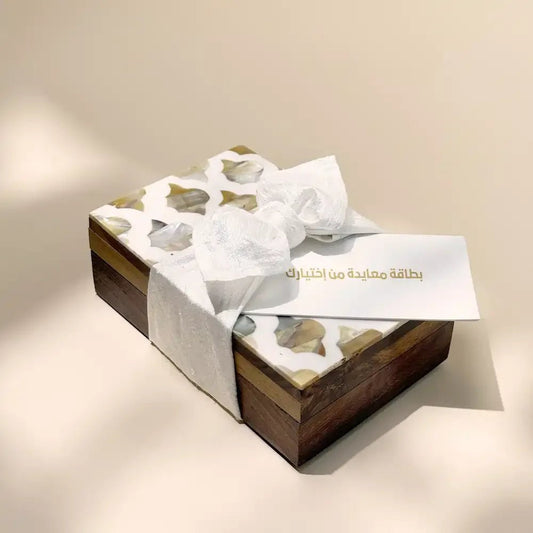 Cash Arrangement With Rosewood Small Off white Fabric - Maska / Gifting Redefined