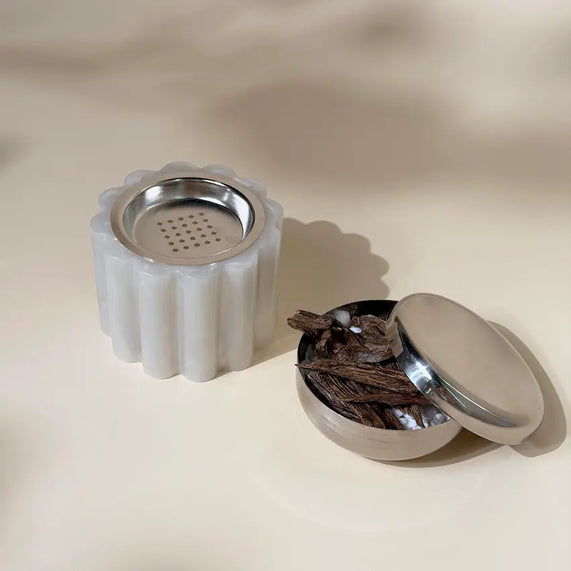 Mubkhar Set By L' AFSHAR - White - Maska / Gifting Redefined