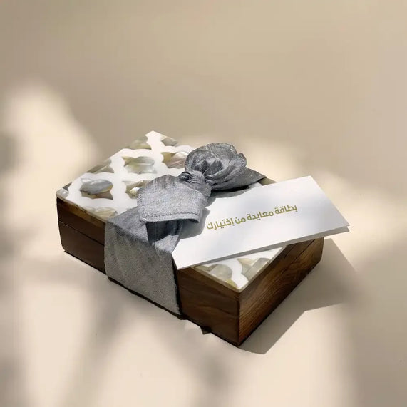 Cash Arrangement With Rosewood Small Silver Fabric - Maska / Gifting Redefined